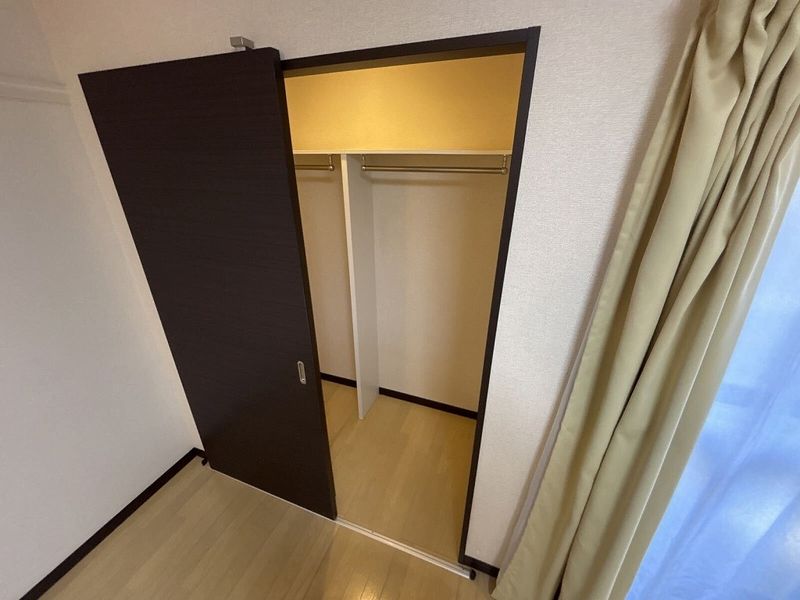 レオネクストブランドール 収納