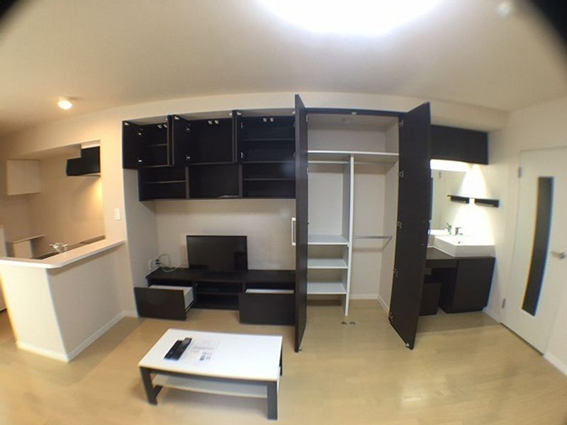 レオネクストオールリバー 収納