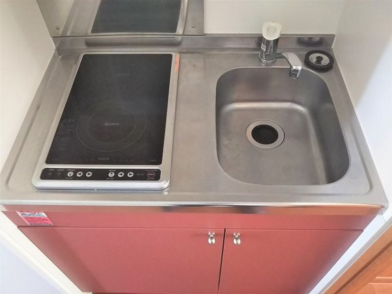 leopalace B&W 厨房