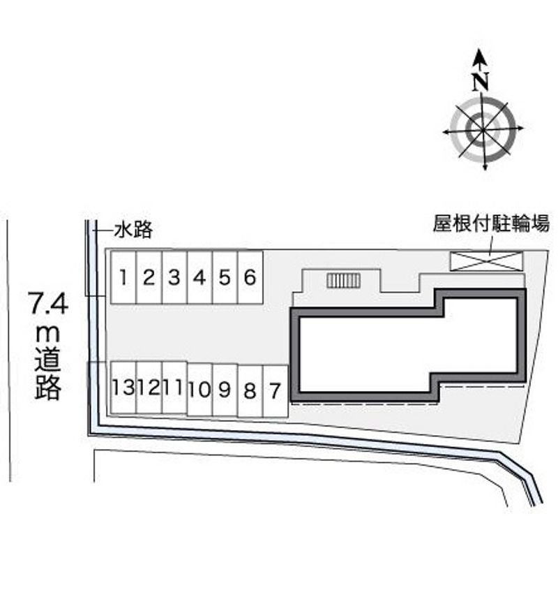 レオパレスアンフィニ 駐車場