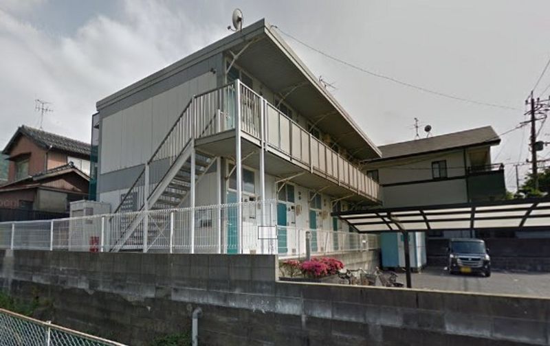 レオパレス柳原 外観