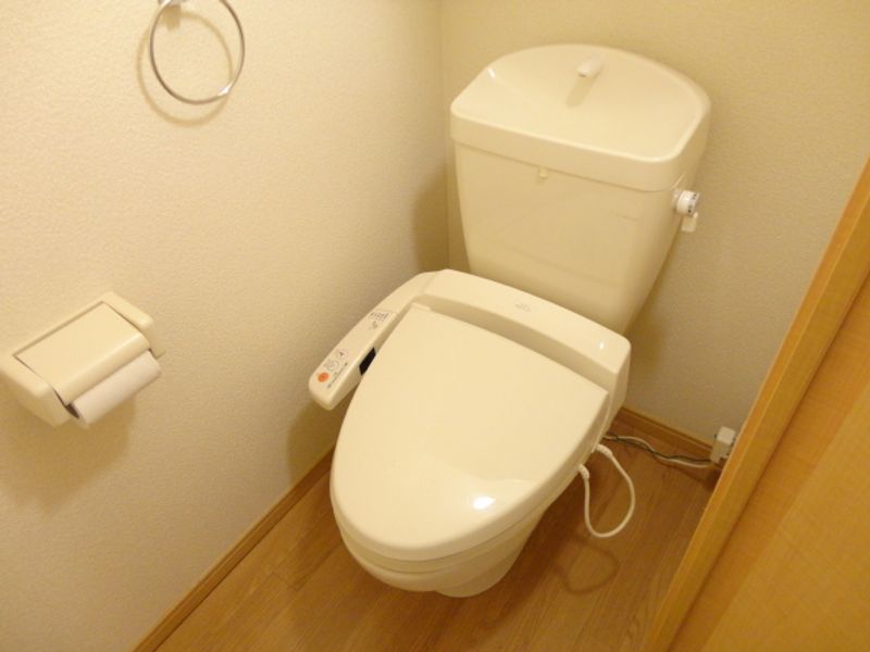 レオパレス太子堂 トイレ