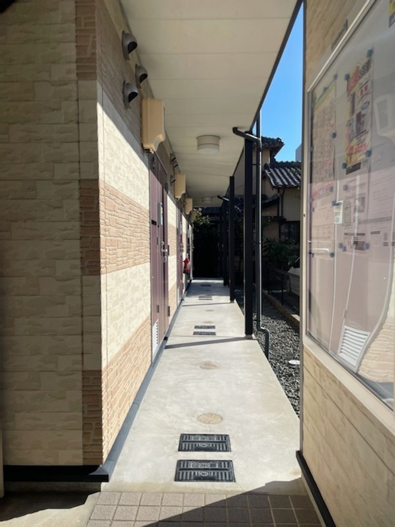 レオパレス老松町 共用部分