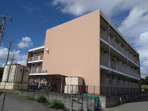 レオパレスデルタ 外観