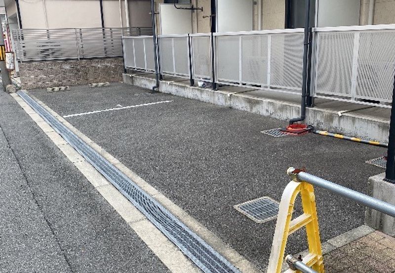 レオパレスノンノ　ミーオ 駐車場