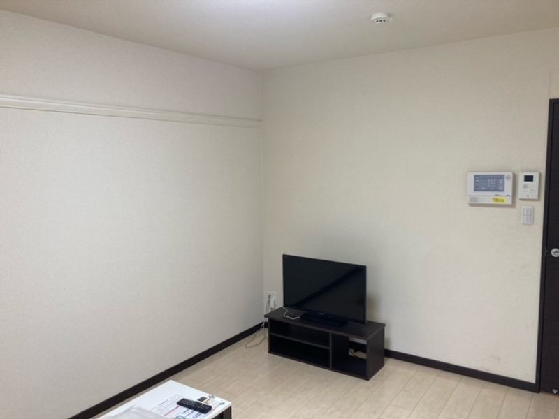 レオネクストシャトー小島町 居間