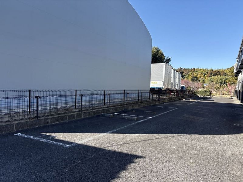 レオパレス永田 駐車場