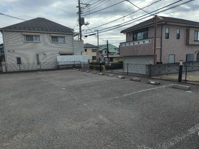 leopalace Casa Avenue III 주차장