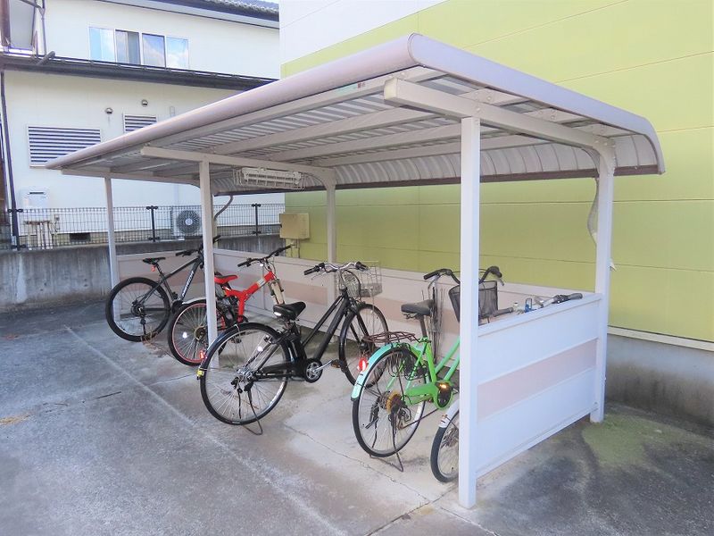 レオパレスちくま 共用部分