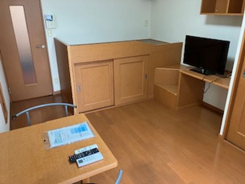 レオパレス大島 寝室