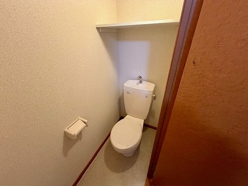 leopalace Belleville Toilet