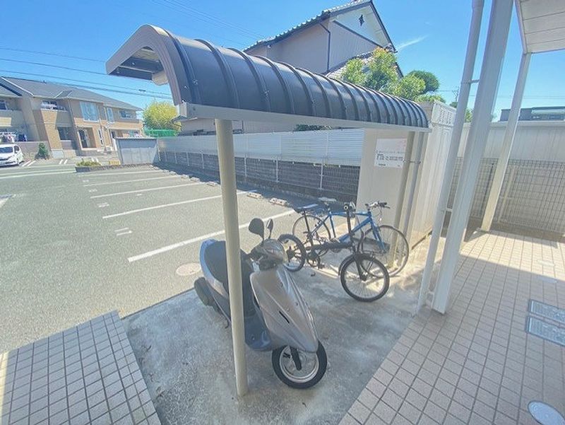 レオパレスサンバードＢ 共用部分