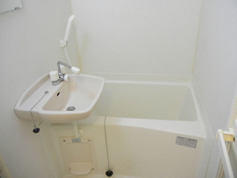 レオパレス北本 風呂