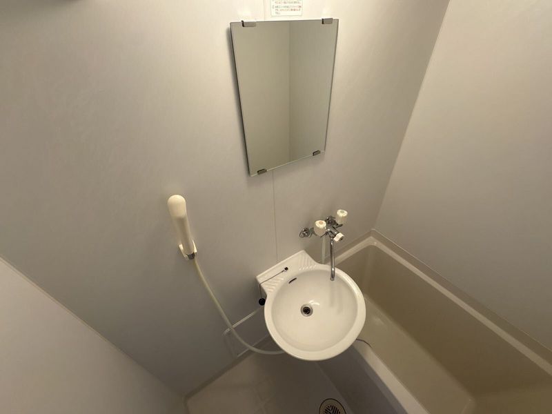 レオパレス新鎌ケ谷ＫＩＹＯＴＡ 洗面台