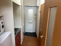 レオパレスコヅチⅢ 玄関