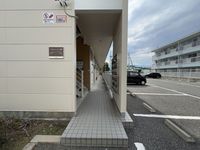 レオパレス野溝 エントランス