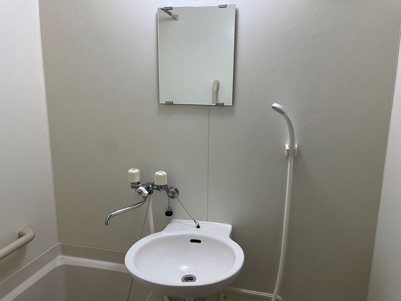 レオパレスＡｍｅｎｉｔｙ　鹿尾 洗面台