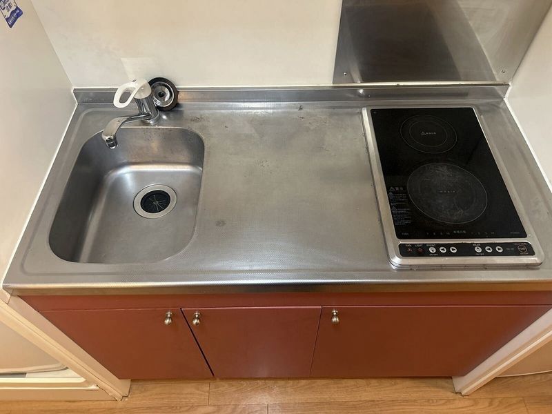 レオパレスカーサ　グリチーネ キッチン