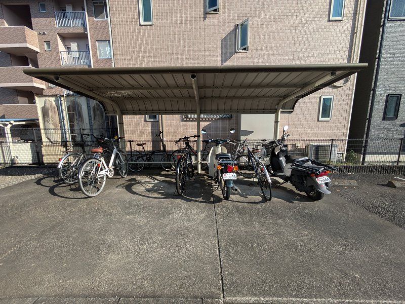 レオパレスビエンべニード 共用部分