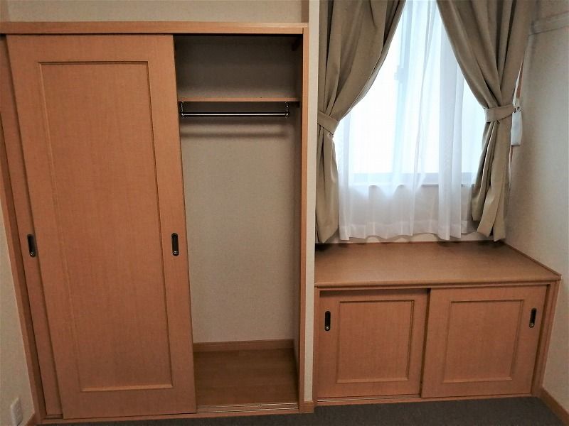 レオパレス清知 収納