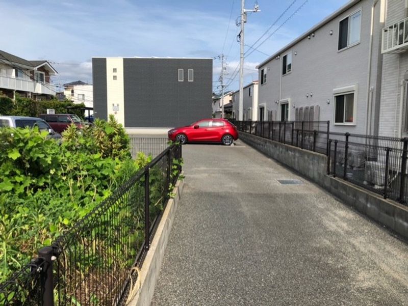 レオネクストリチェズ エントランス