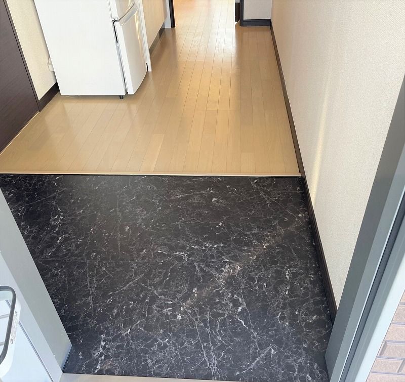 LEONEXT Papillon C 玄关