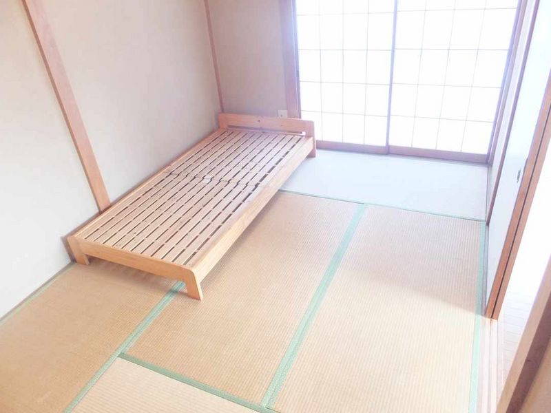 レオパレス永山第１ 居間