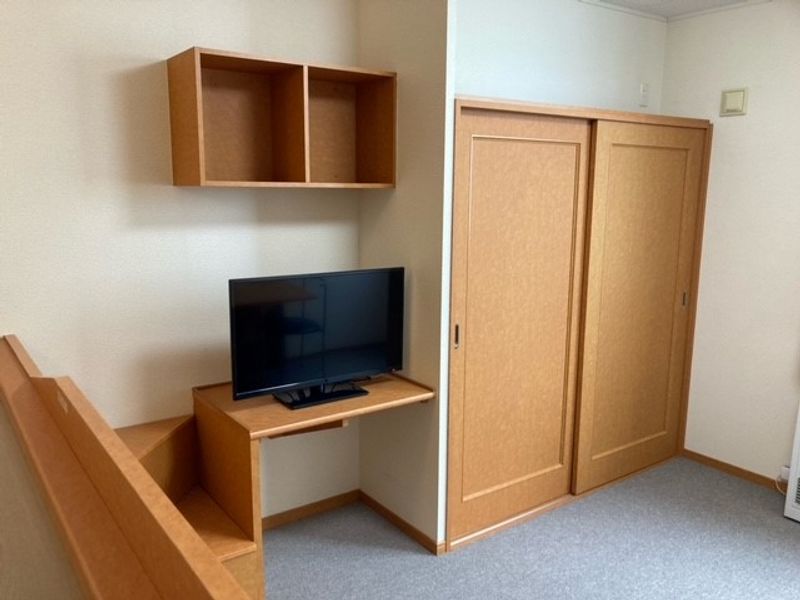 レオパレスセコ壱番館 収納