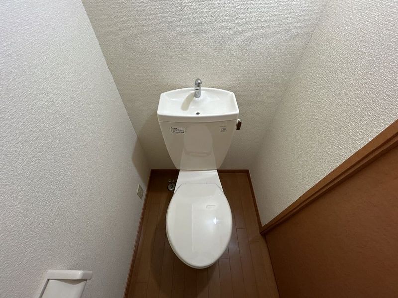 leopalace Cantabile Toilet