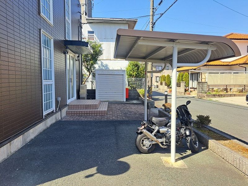 レオパレス牛川 共用部分