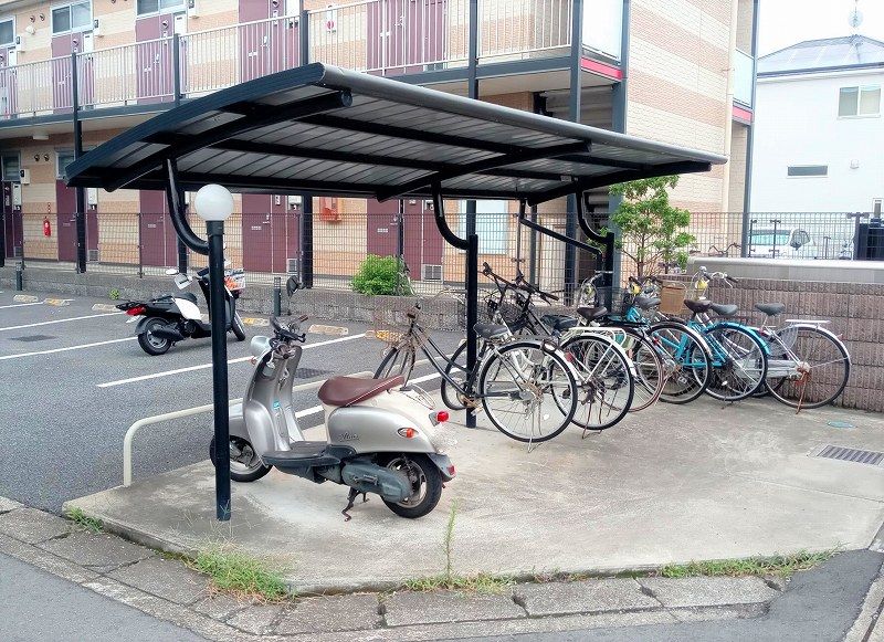 レオネクストラシーヌ弐番館 共用部分