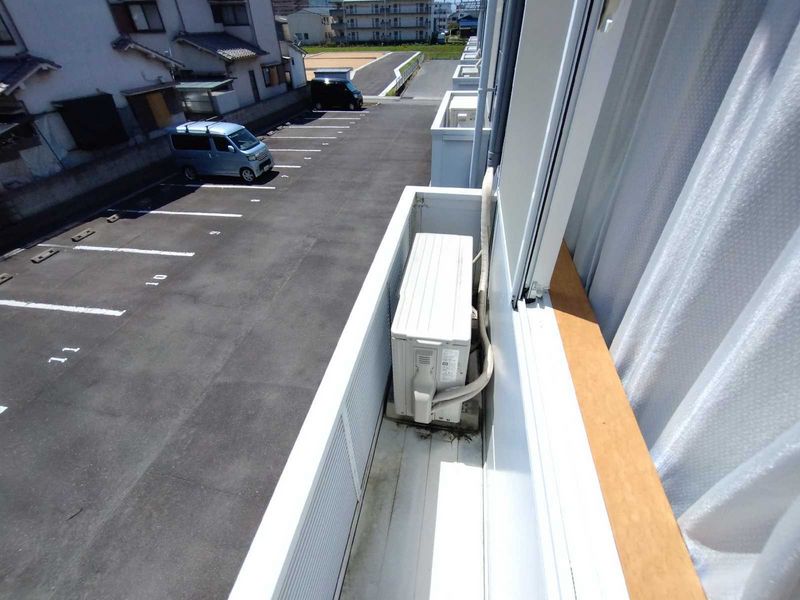 レオパレス四季 バルコニー