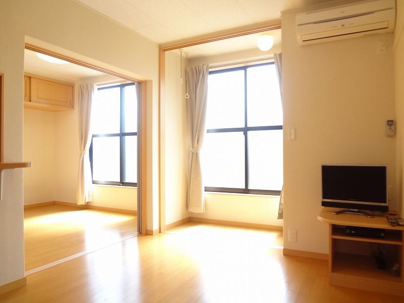 レオパレスバンビーノ花輪 寝室