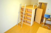 レオパレスシャレーこうだ 居間