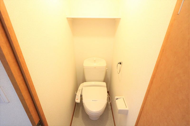 レオパレス吉川 トイレ