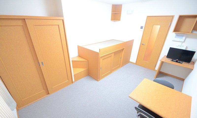 レオパレスウーノ安原 居間