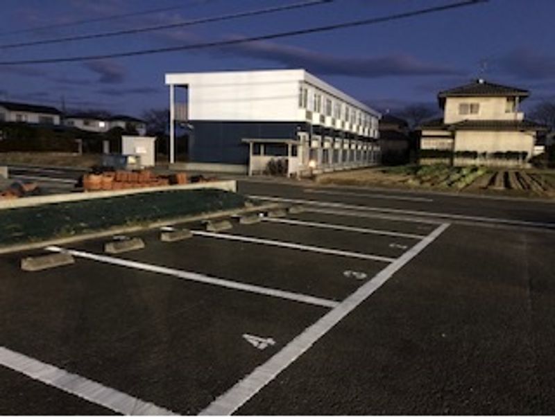 レオパレスＢｒｉｓｅ 駐車場