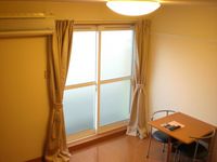 レオパレスルネッサⅡ 居間