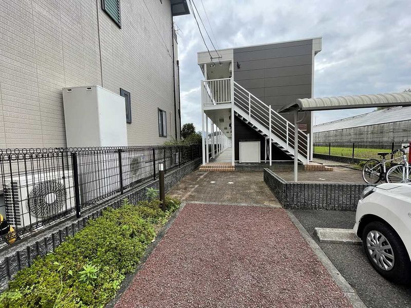 レオパレスＭｕｎｄａｋａ 共用部分