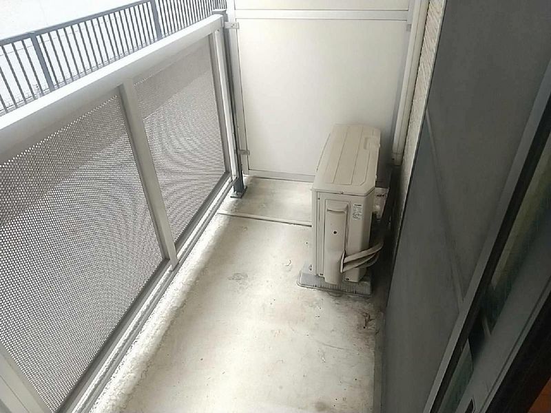 レオパレスアベニューⅡ バルコニー