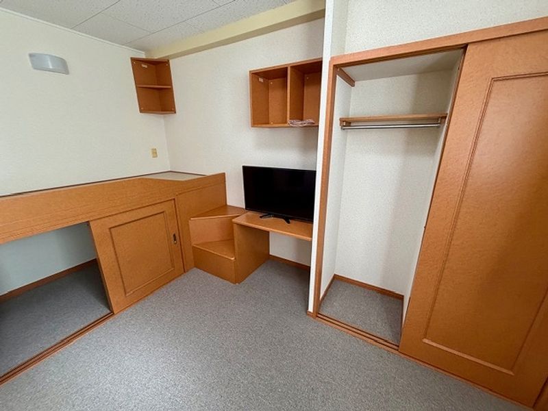 leopalace Belleville Storage