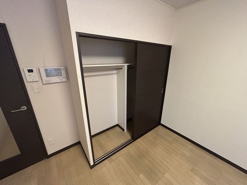 レオネクストシャトレー国見 収納