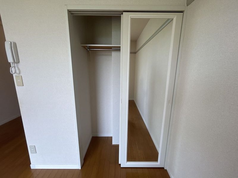 レオパレスブルースカイⅠ 収納
