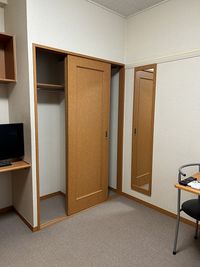 レオパレスエスペーロ本町 収納