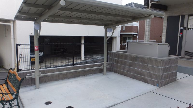 クレイノメゾン　ド　ミント板宿 駐車場