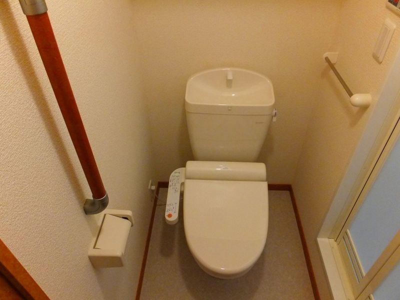 レオパレスティック　ヒル トイレ