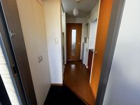 レオパレスシルフィ 玄関