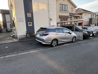 LEONEXT Armillage 停车场