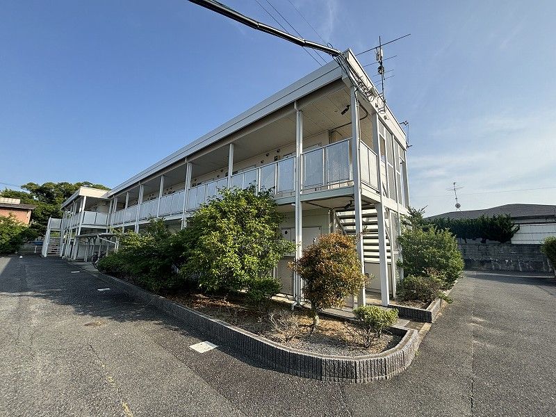 レオパレスブルーマリン 外観