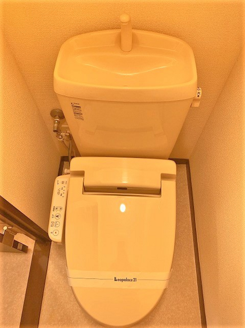 LEONEXT Sakura Godanzaka II Toilet